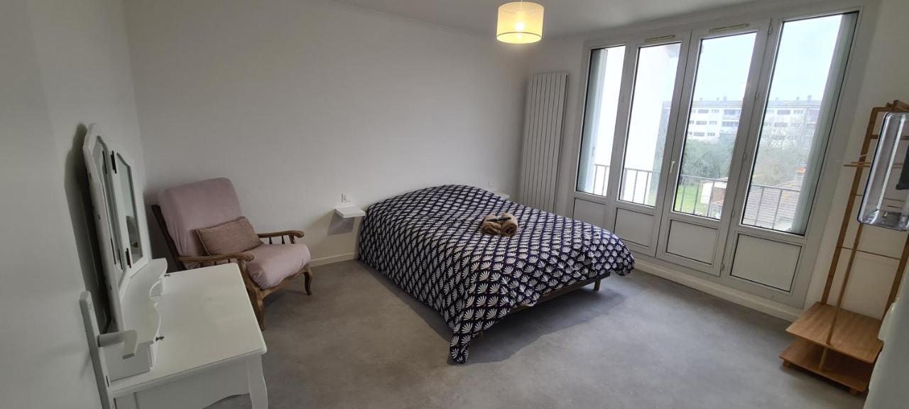 Private Room In Shared Apartment IV Beauvais Ngoại thất bức ảnh